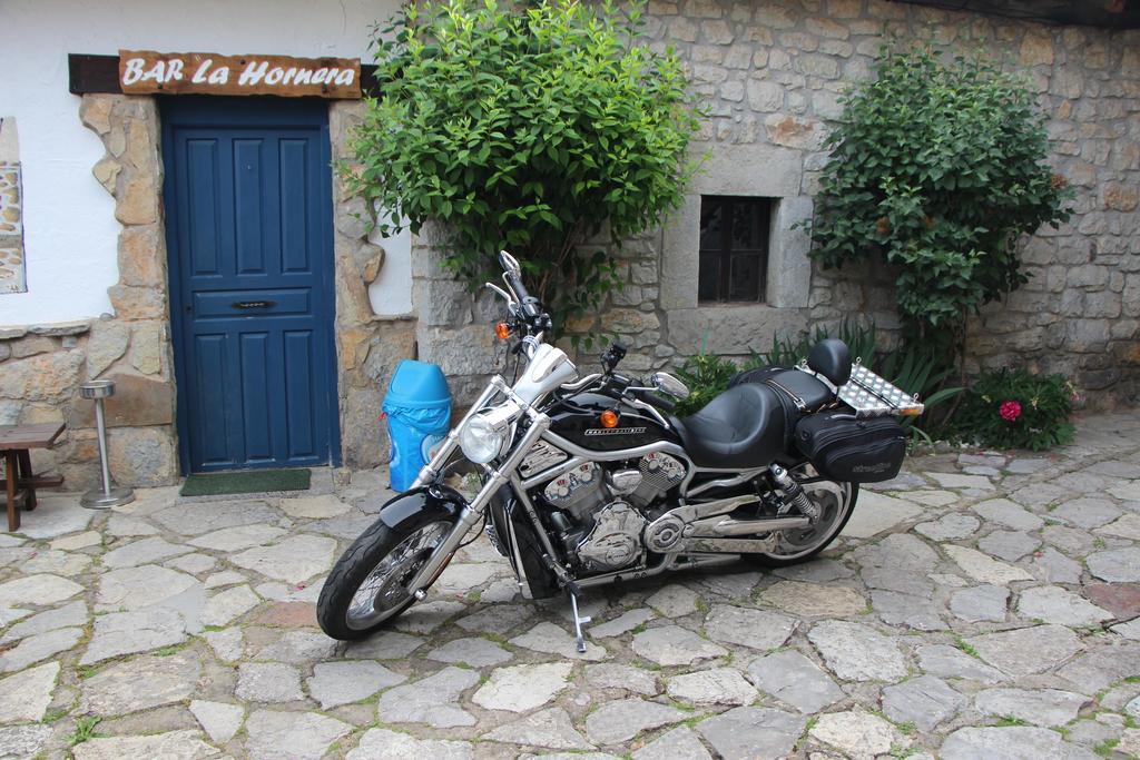 Hotel Moto-Rural "Vegalion" Las Salas Exterior foto